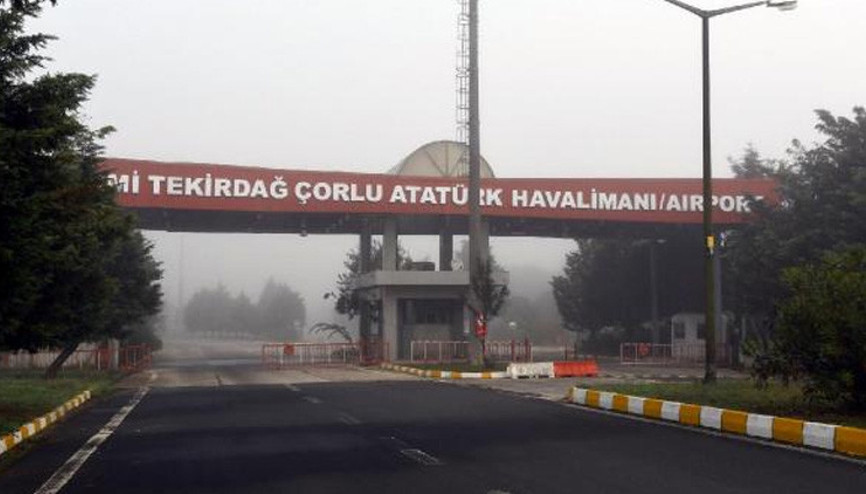 Tekirdağda fırtına Çorluda eğitim uçuşları iptal