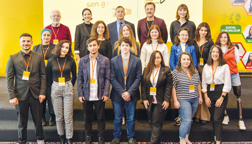 Gençlere hibe ve mentorluk desteği