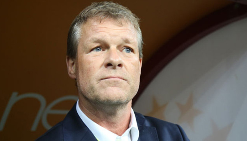 Fenerbahçenin eski teknik direktörü Erwin Koeman emekli oldu