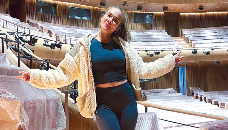 Müge Boz AKMyi gezdi: Çocukluk günlerime gittim