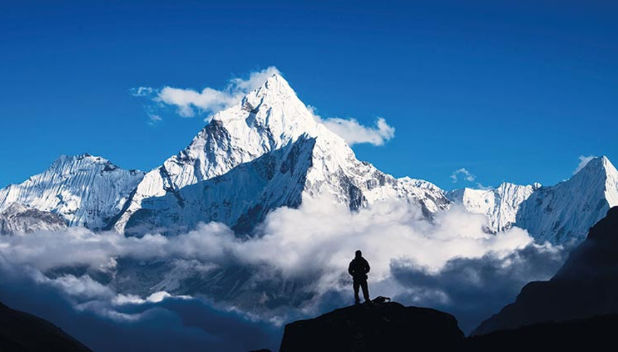 ‘Zirveden Dünya’nın yuvarlak olduğunu görmek eşsiz bir duyguydu’