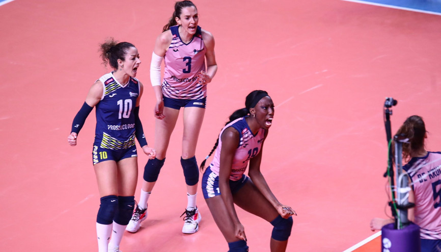 FIVB Kadınlar Dünya Kulüpler Şampiyonasında ilk finalist Imoco Volley