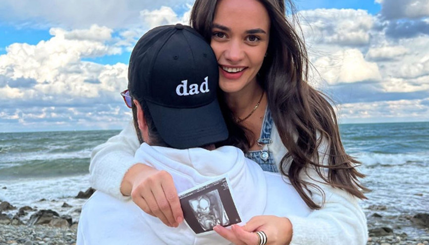 Hande Soral: Anne oluyorum