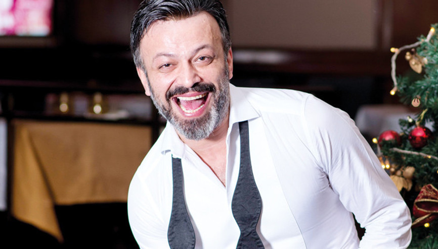 Serhat Kılıçtan tek kişilik müzikli oyun “Müzikoman”