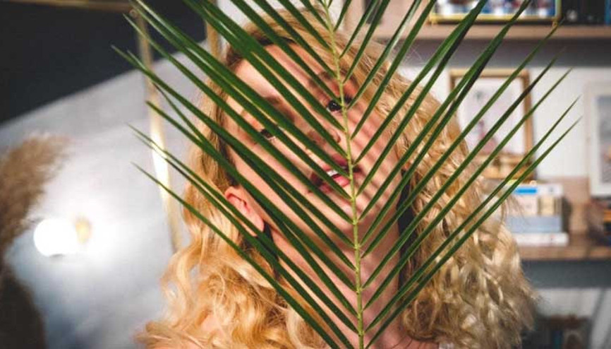 Farah Zeynep Abdullahın Bergen değişimi Farah Zeynep Abdullah kimdir, hangi filmlerde oynadı Farah Zeynep Abdullahın Bergen değişimi Farah Zeynep Abdullah kimdir, hangi filmlerde oynadı