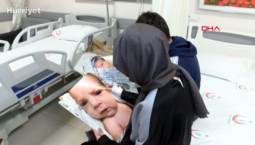 Hamileyken Kovide yakalandı, yapay kalp akciğer makinesindeyken mektuplarla hayata bağlandı Hamileyken Kovide yakalandı, yapay kalp akciğer makinesindeyken mektuplarla hayata bağlandı