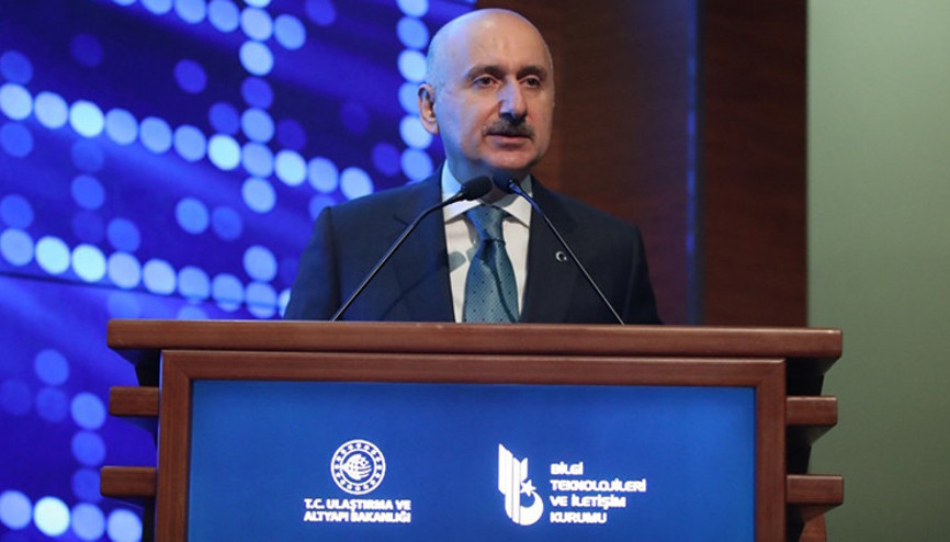 Bakan Karaismailoğlu: Haberleşme sektörü 3üncü çeyrekte yüzde 19 büyüdü Bakan Karaismailoğlu: Haberleşme sektörü 3üncü çeyrekte yüzde 19 büyüdü