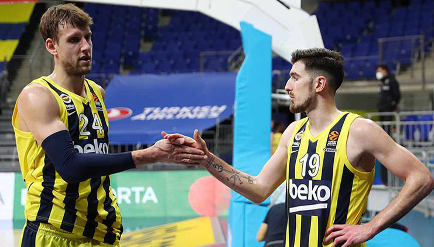 Fenerbahçe Beko Vesely ve De Colonun sahalardan ne kadar uzak kalacağını açıkladı