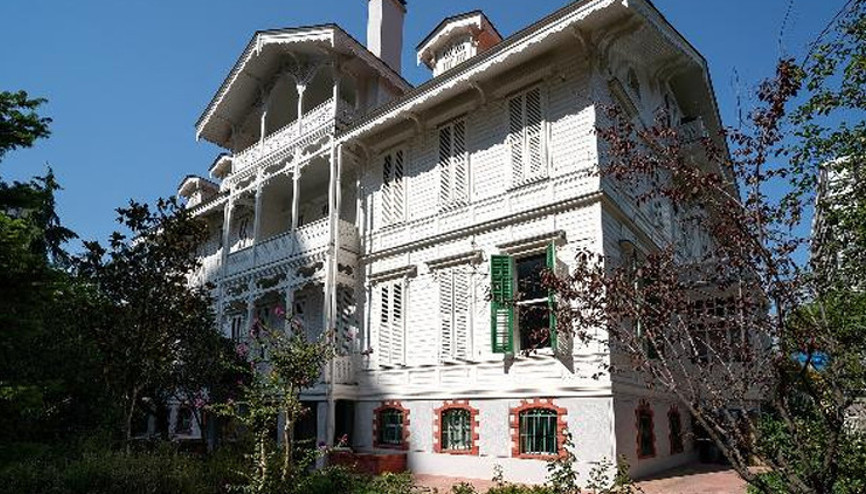 Tarihi köşk 85 milyon liraya satışa çıktı