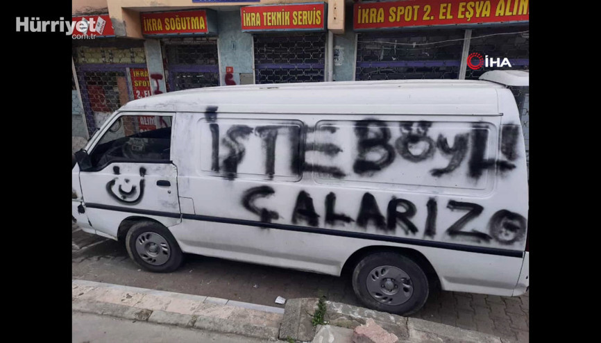 Çaldıkları arabanın üzerine “İşte böyle çalarız” yazıp kaçtılar