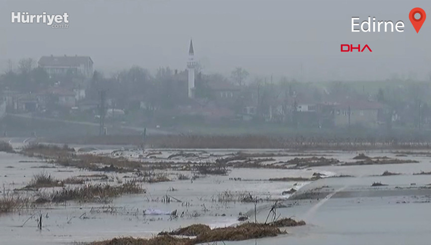 Aşırı yağış sonrası Ergene Nehri taştı