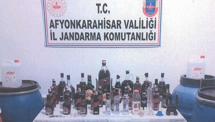 Sahte alkol operasyonunda 1 kişi gözaltına alındı Sahte alkol operasyonunda 1 kişi gözaltına alındı