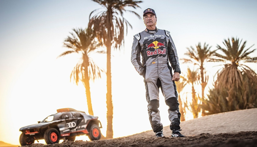 Dakar Rallisinin dördüncü gününü efsane Red Bull sporcusu Carlos Sainz kazandı Dakar Rallisinin dördüncü gününü efsane Red Bull sporcusu Carlos Sainz kazandı