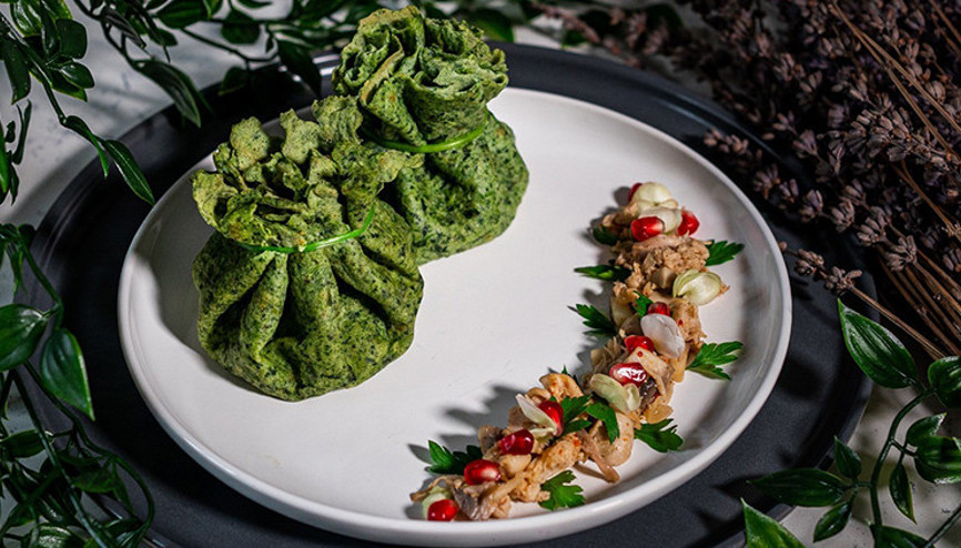 Hem vitamin hem lezzet bombası: Ispanaklı bohça krep