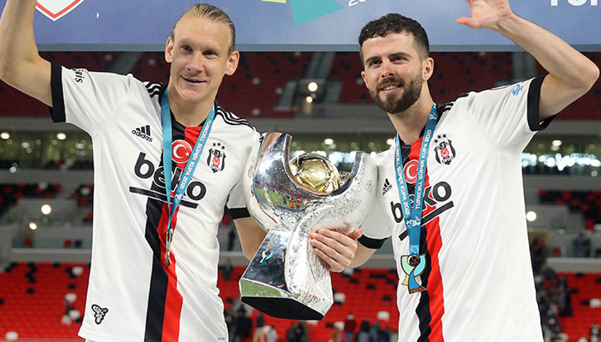 Pjanic Beşiktaşta kalacak mı Süper Kupa sonrası flaş sözler...