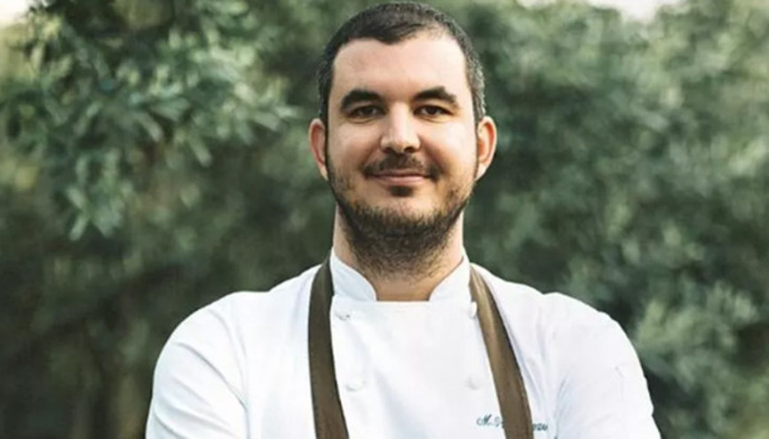 Osman Sezener kimdir, kaç yaşında nereli İşte GQ Men ödüllü Şef Osman Sezenerin hayatı ve biyografisi hakkında merak edilenler... Osman Sezener kimdir, kaç yaşında nereli İşte GQ Men ödüllü Şef Osman Sezenerin hayatı ve biyografisi hakkında merak edilenler...