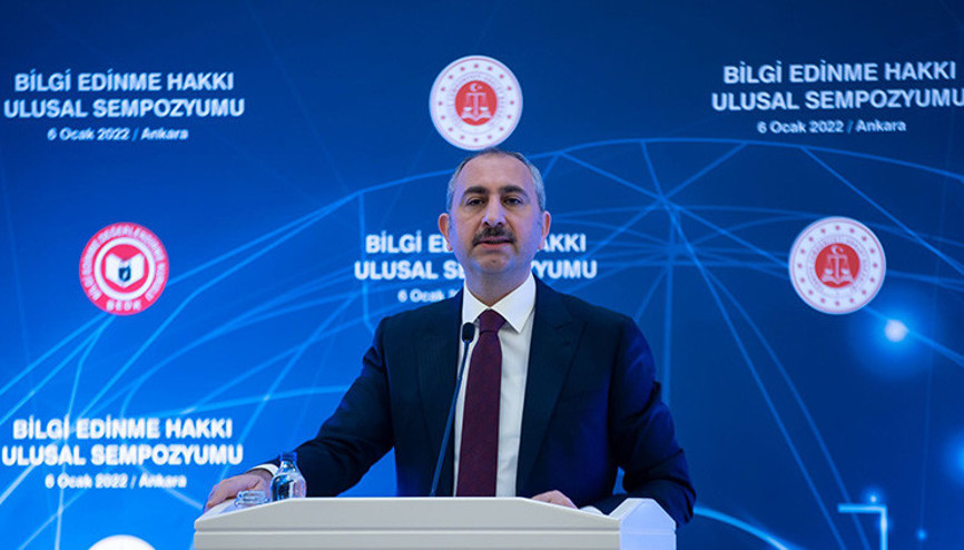 Adalet Bakanı Gülden CHPli Özele Kuran kursu tepkisi: Eski Türkiye özlemi içinde Adalet Bakanı Gülden CHPli Özele Kuran kursu tepkisi: Eski Türkiye özlemi içinde