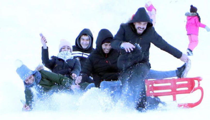 Palandöken Kayak Merkezi, okullardaki yarı yıl tatiline hazır Palandöken Kayak Merkezi, okullardaki yarı yıl tatiline hazır