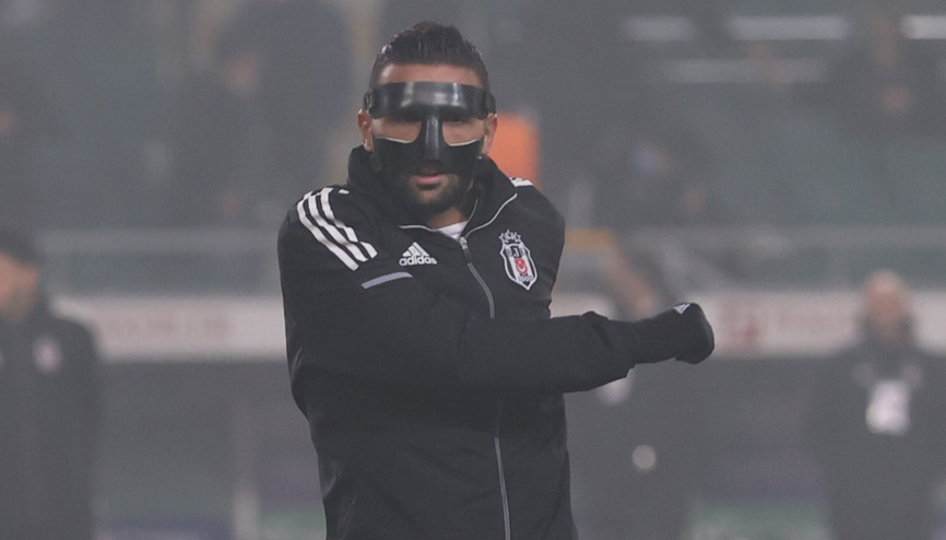 Beşiktaşta bir sakatlık daha Umut Meraşta yırtık...