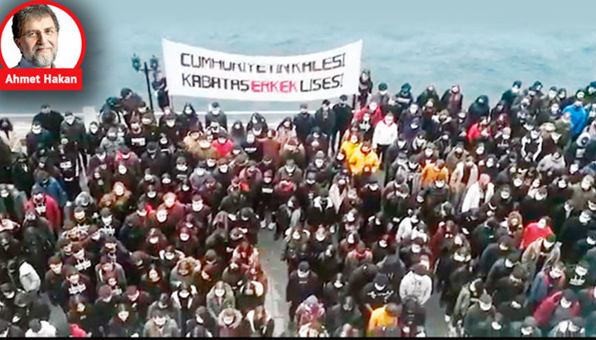 Kabataş Lisesi’ne selam olsun