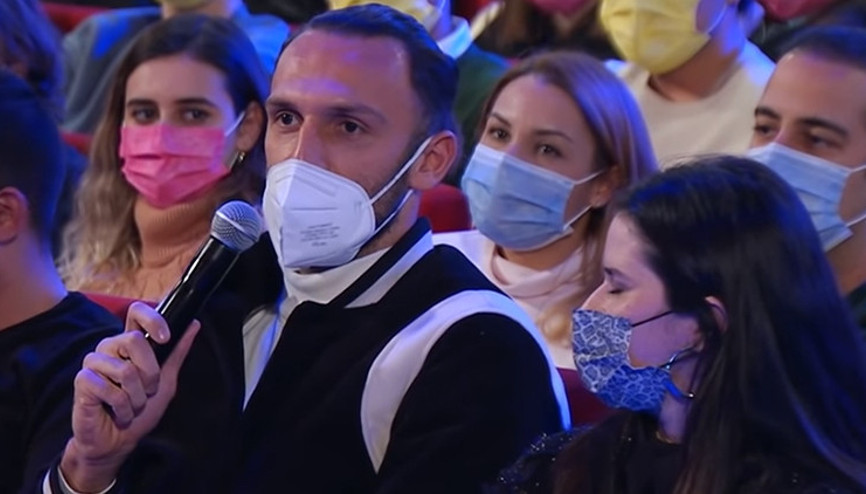 Son Dakika: Vedat Muriqi Fenerbahçeye dönecek mi Kendisi tatil dedi, Edibe Muriqi heyecan yarattı... Son Dakika: Vedat Muriqi Fenerbahçeye dönecek mi Kendisi tatil dedi, Edibe Muriqi heyecan yarattı...