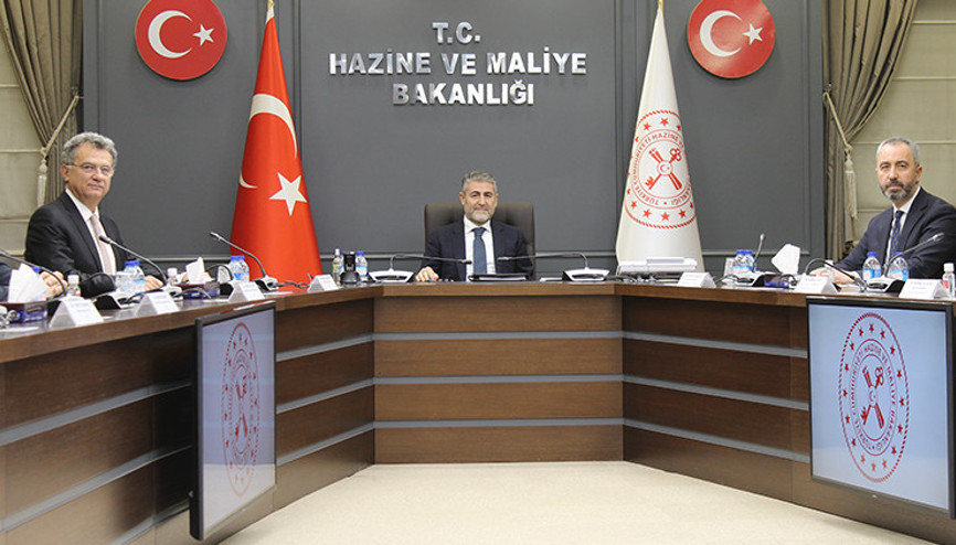 Hazine ve Maliye Bakanı Nebati, TÜSİAD heyeti ile görüştü