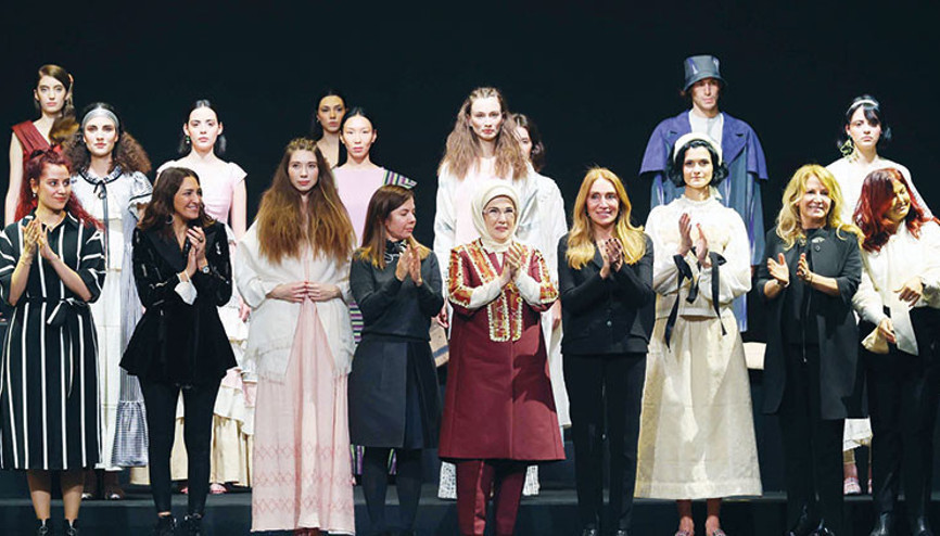 Türk dokuması sahneye çıktı Türk dokuması sahneye çıktı