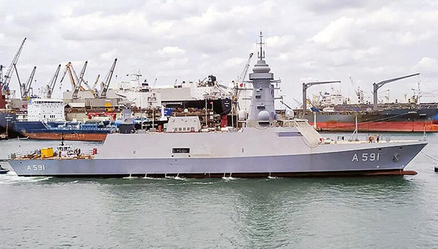 Donanmanın gözü kulağı Ufukta