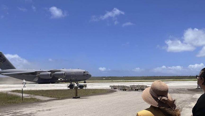 Tonga’ya yardım taşıyan ilk uçaklar ulaştı