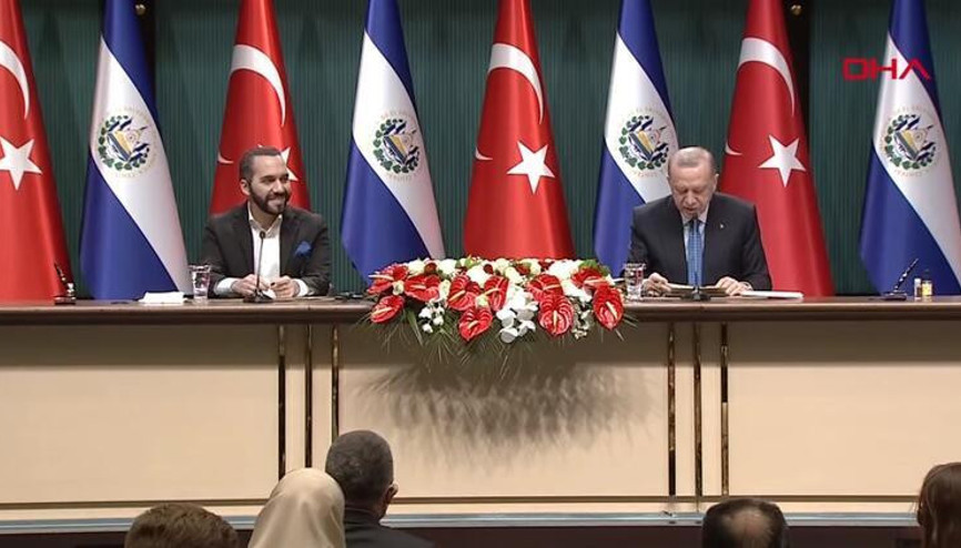 Cumhurbaşkanı Erdoğan, El Salvador Cumhurbaşkanı Bukele ile basın toplantısında açıklamalarda bulundu Cumhurbaşkanı Erdoğan, El Salvador Cumhurbaşkanı Bukele ile basın toplantısında açıklamalarda bulundu