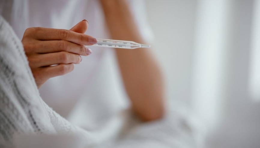 Kaç derece ateş yüksek Vücut sıcaklığı etkili bir Covid-19 göstergesi mi