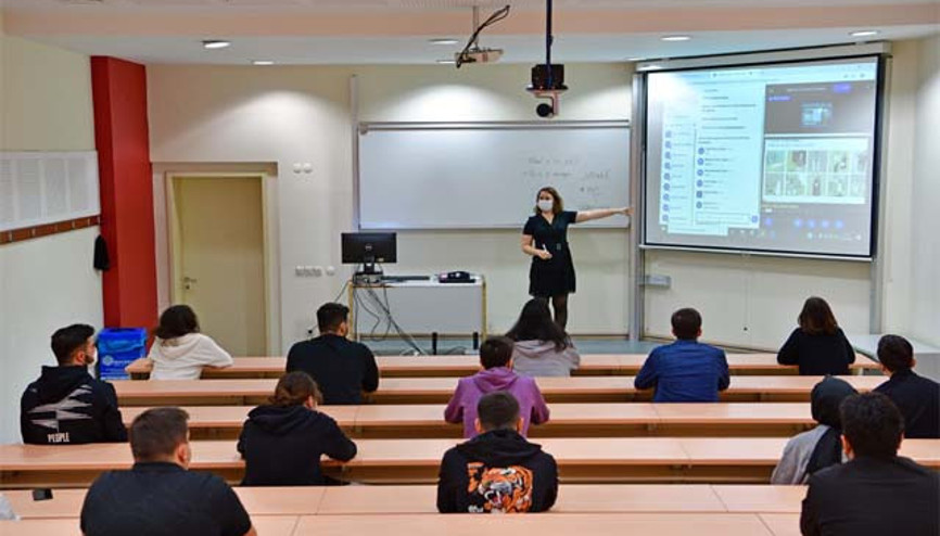 Üniversiteler tatil mi, ne zaman kadar tatil İstanbul Valisi Yerlikaya’dan üniversiteler hakkında açıklama