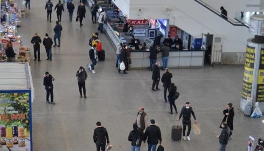 AŞTİ’de mahsur kalan yolculara ABB’den destek