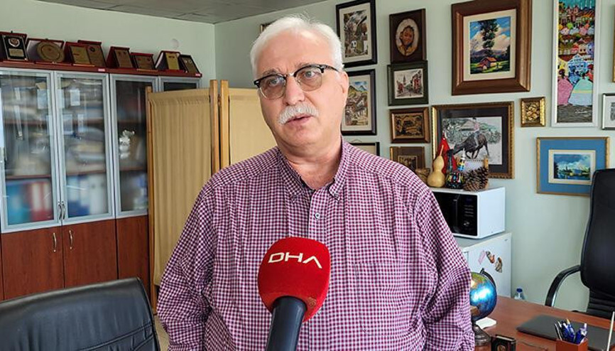 Bilim Kurulu Üyesi Özlü: Uzayan enfeksiyonlarla yeni varyantlar çıkabilir