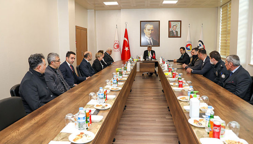 Van Valisi Bilmez, İrana açılan Kapıköy Gümrük Kapısını ziyaret etti