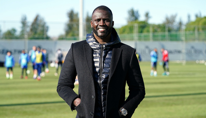 Kader Mangane: Drogba ve Sneijder’e karşı oynamak zordu...