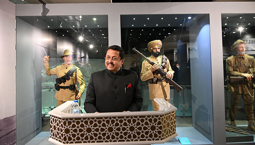 Çanakkalede Hint taburu askerlerinin gerçekçi mankenleri sergileniyor