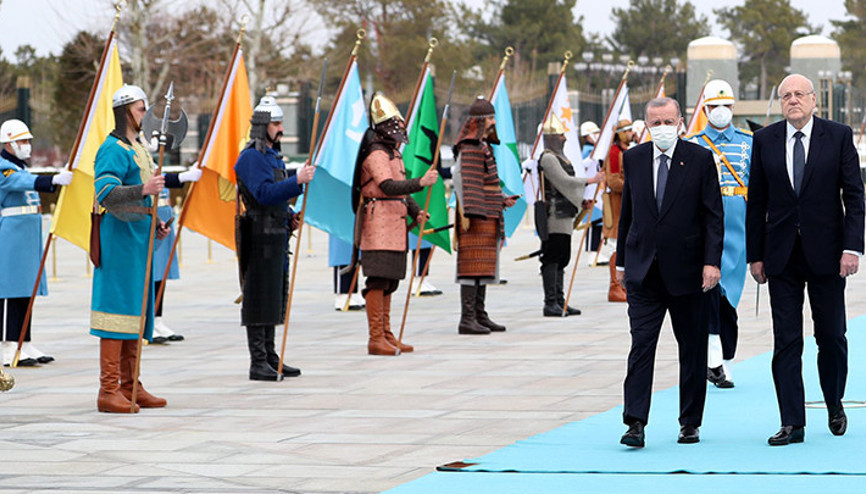 Cumhurbaşkanı Erdoğan, Lübnan Başbakanı Mikati’yi resmi törenle karşıladı