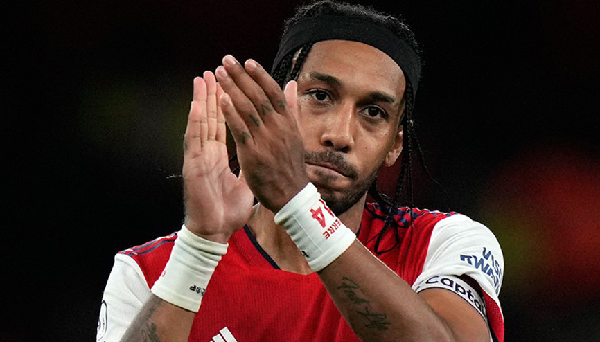 Aubameyang resmen Barcelonada Dikkat çeken sözleşme detayı...