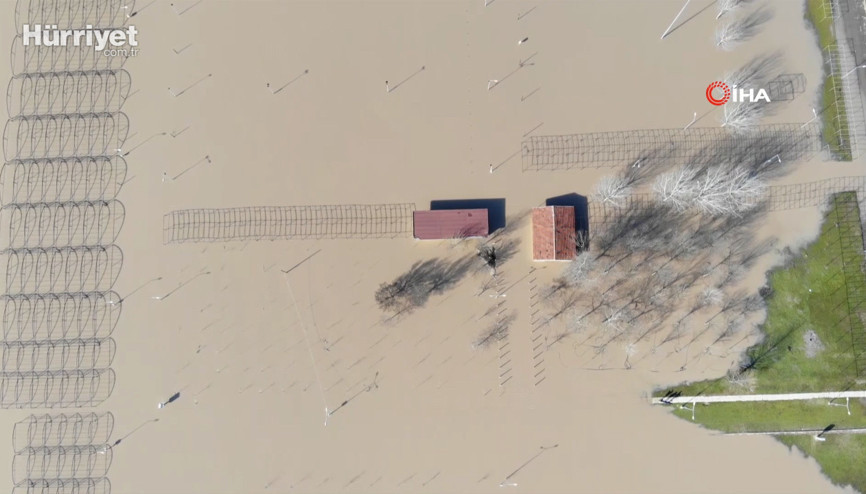 Ergene’nin debisi 20 kat arttı... Panayır ve tarım sularla kaplandı