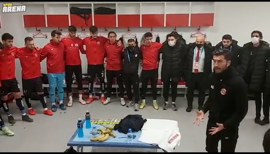 Nuri Şahinden soyunma odasında beğeni alan konuşma