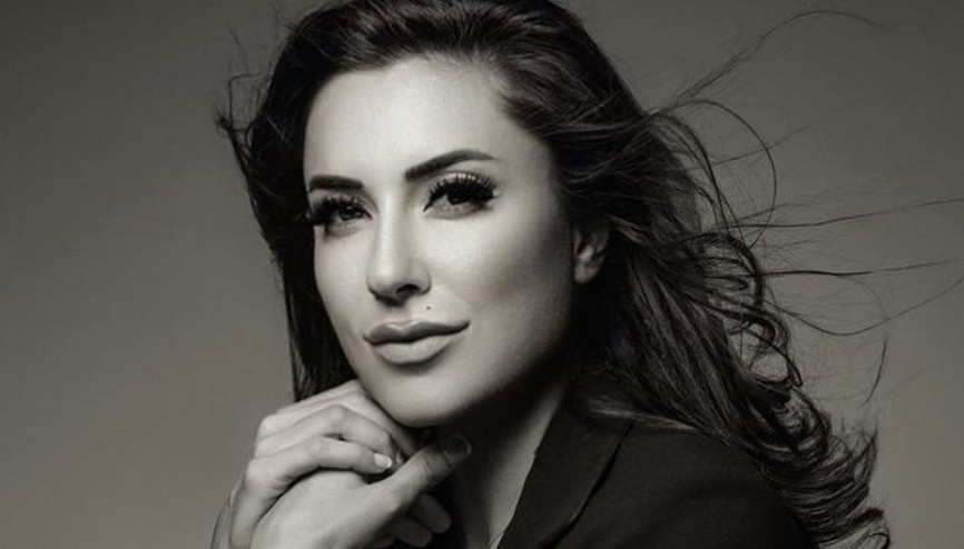 Merve Akıncıdan Sevgililer Günü şarkısı