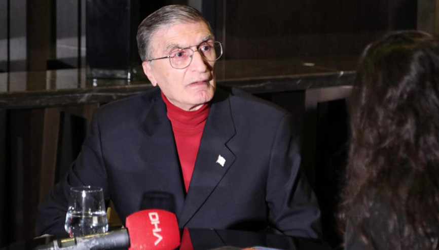 Aziz Sancar: Aşı karşıtıysan evine kapan ve bulaştırmaya hakkın yok Aziz Sancar: Aşı karşıtıysan evine kapan ve bulaştırmaya hakkın yok