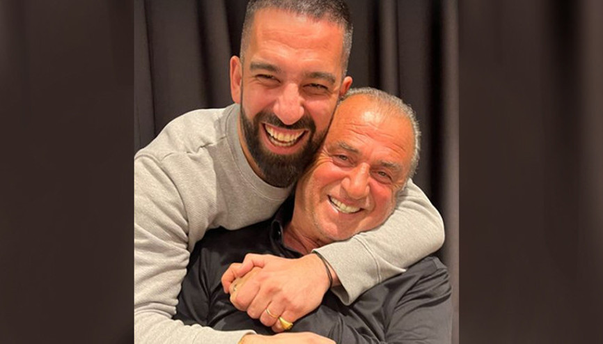 Arda Turan ve Necati Ateşten Fatih Terim paylaşımı