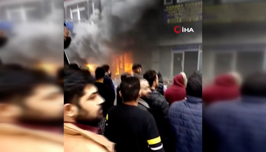 Bağcılarda tekstil atölyesinde yangın