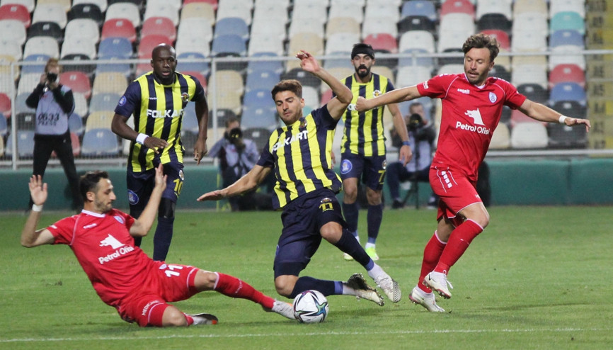 İzmir derbisi 1 TL Menemensporun konuğu Altınordu...