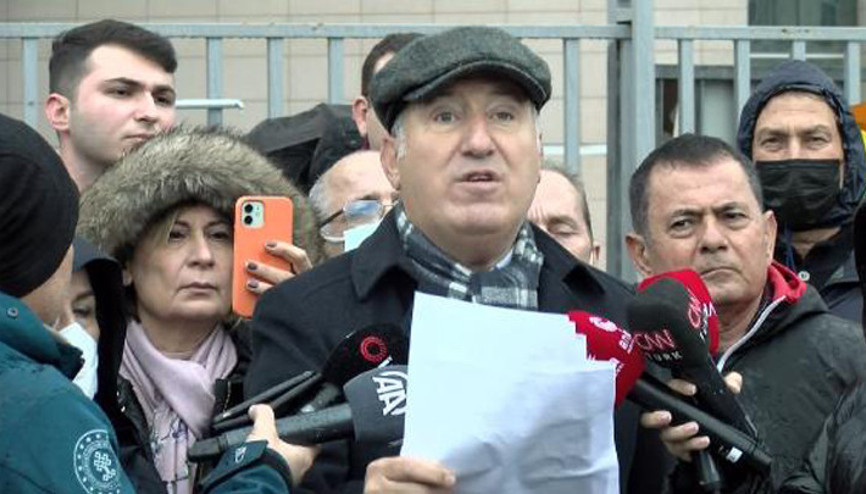 Emekli amiraller bildirisi davası: Cem Gürdeniz ile Türker Ertürk ifade verdi Emekli amiraller bildirisi davası: Cem Gürdeniz ile Türker Ertürk ifade verdi