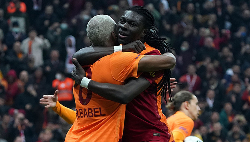 Ryan Babelden Bafetimbi Gomise: Müteşekkirim