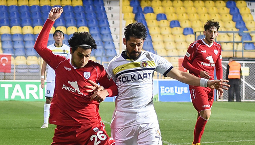 Altınordu, Menemenspor tek golle yendi