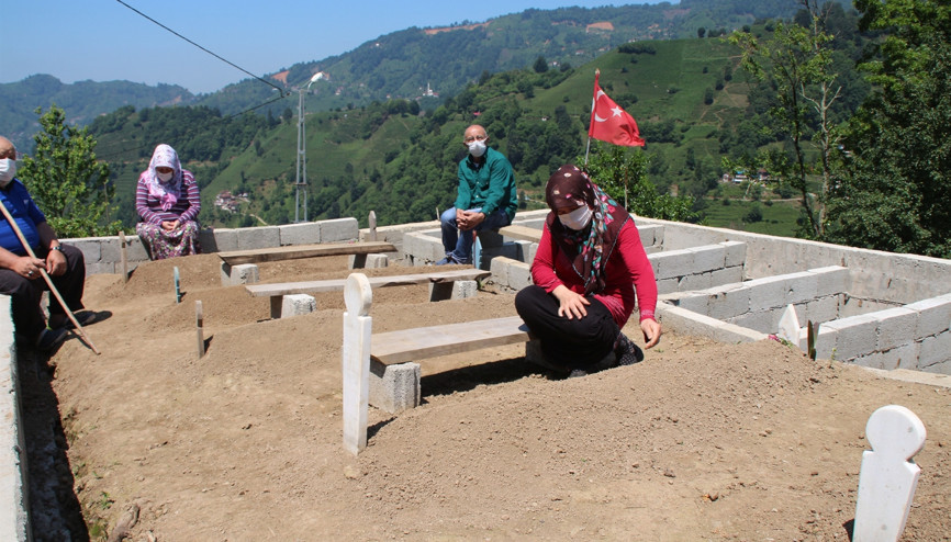 Koronavirüsten 9 ferdini kaybeden aileye genetik tarama yapıldı